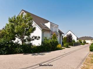 2-Familienhaus mit Garagengebäude, 355246 €, Immobilien-Gewerbeobjekte in 2301 Schönau an der Donau