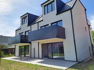 TOLLES FAMILIENHAUS - GROSSZÜGIGE DOPPELHAUSHÄLFTE - GRÜNRUHELAGE - VOLL UNTERKELLERT, 828000 €, Immobilien-Häuser in 1220 Donaustadt