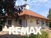 "Gemütlicher Bungalow mit großem Garten in Strasshof!", 473000 €, Immobilien-Häuser in 2231 Strasshof an der Nordbahn