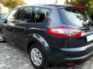 Ford S-Max Trend 2,0 mit AHK / WA6 Ford S-Max Trend 2,0 mit AHK / WA6