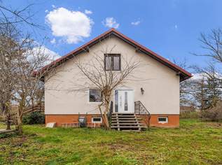 "Einfamilienhaus mit großem Entwicklungspotenzial – 738 m² Grundstück in Ruhelage von Strasshof", 314900 €, Immobilien-Häuser in 2231 Strasshof an der Nordbahn "Einfamilienhaus mit großem Entwicklungspotenzial – 738 m² Grundstück in Ruhelage von Strasshof", 314900 €, Immobilien-Häuser in 2231 Strasshof an der Nordbahn