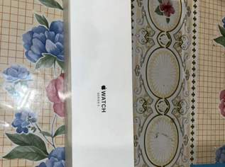 Apple watch, 90 €, Marktplatz-Computer, Handys & Software in 1210 Floridsdorf