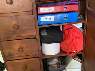 Alter Echtholz Kasten / Schrank Alter Echtholz Kasten / Schrank