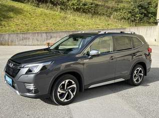 Forester 2,0i e-Boxer Vollausstattung Top Zustand, 32500 €, Auto & Fahrrad-Autos in Salzburg