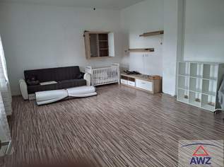 Schöne, geräumige Familienresidenz mit großem Garten und Carport!, 0 €, Immobilien-Häuser in 4902 Wolfsegg am Hausruck