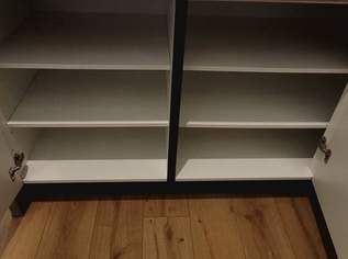 Küche mit Geräten , 3200 €, Haus, Bau, Garten-Möbel & Sanitär in 1140 Penzing