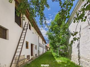 Burgenländischer Streckhof mit Stall, Scheune & Bauland, 160000 €, Immobilien-Häuser in 7020 Loipersbach Burgenländischer Streckhof mit Stall, Scheune & Bauland, 160000 €, Immobilien-Häuser in 7020 Loipersbach