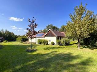 Exklusiv sanierter Vierkanthof mit idyllischem Innenhof und Naturgarten, 690000 €, Immobilien-Häuser in 3830 Jarolden