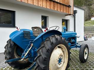 Fordson Dexta