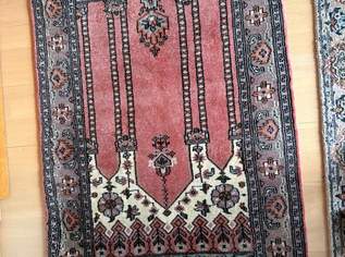 2 Teppichläufer, 160 €, Marktplatz-Antiquitäten, Sammlerobjekte & Kunst in 4600 Thalheim bei Wels