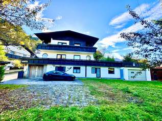 Axams: Haus auf ca. 920 m² Grundstück mit drei Wohnungen in idyllischer Aussichtslage, 895000 €, Immobilien-Häuser in 6094 Gemeinde Axams