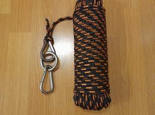 Bauseil Seil  Ø 10 mm 25 m Polypropylen mit eingespleißte Kausche Stahlöse und Karabiner, 35 €, Haus, Bau, Garten-Hausbau & Werkzeug in 1220 Donaustadt