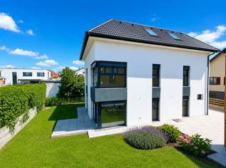 TOP MODERNES HAUS: Luftwärmepumpe/Fußbodenheizung I 2 Stellplätze + 1 Elektro Stellplatz I ca. 217m2 Außenfläche I 6 Schlafzimmer, 2990 €, Immobilien-Häuser in 2333 Gemeinde Leopoldsdorf TOP MODERNES HAUS: Luftwärmepumpe/Fußbodenheizung I 2 Stellplätze + 1 Elektro Stellplatz I ca. 217m2 Außenfläche I 6 Schlafzimmer, 2990 €, Immobilien-Häuser in 2333 Gemeinde Leopoldsdorf