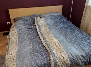 Malm Bett 160 cm breit, 100 €, Haus, Bau, Garten-Möbel & Sanitär in 4020 Innere Stadt