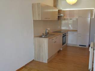 Sonnige Wohnung mit toller Fernsicht, 630 €, Immobilien-Wohnungen in 3100 Stattersdorf Sonnige Wohnung mit toller Fernsicht, 630 €, Immobilien-Wohnungen in 3100 Stattersdorf