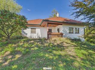 Charmantes Einfamilienhaus mit Terrasse, Garage und Kamin in Götzendorf, sanierungsbedürftig, 309000 €, Immobilien-Häuser in 2434 Katastralgemeinde Götzendorf an der Leitha
