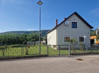 GARTEN- UND OBSTLIEBHABER AUFGEPASST - LIEBEVOLLES LANDHAUS FÜR ZWEI PERSONEN MIT GROSSEM GRUNDSTÜCK SAMT OBSTBÄUMEN, 347000 €, Immobilien-Häuser in 3512 Hundsheim