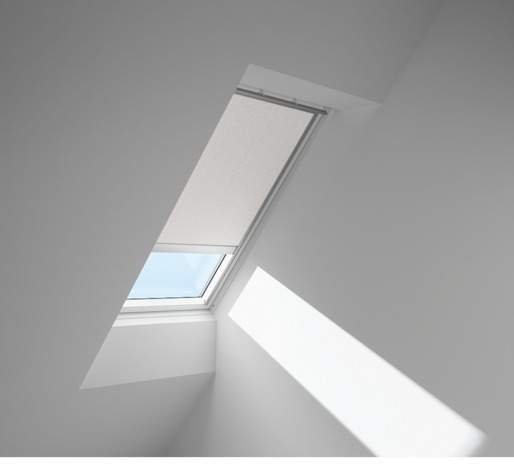 VELUX Verd.-Rollo solar DSL SK06 4558S - NEU VELUX Verd.-Rollo solar DSL SK06 4558S - NEU