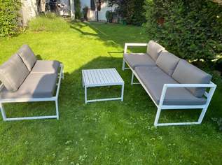 Gartengarnitur weiß mit Tischchen, 295 €, Haus, Bau, Garten-Balkon & Garten in 1220 Donaustadt Gartengarnitur weiß mit Tischchen, 295 €, Haus, Bau, Garten-Balkon & Garten in 1220 Donaustadt