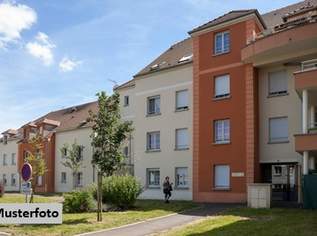 Mehrfamilienhaus mit 3 Wohnungen, Keller und Garage - solide Bausubstanz, 725000 €, Immobilien-Gewerbeobjekte in 5303 Thalgau