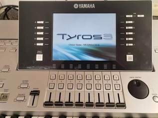Yamaha Tyros 3 Yamaha Tyros 3