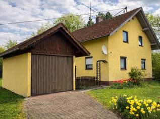 Großzügiges Familienhaus mit Garten in ruhiger und zentraler Lage, 1200 €, Immobilien-Häuser in 4770 Andorf