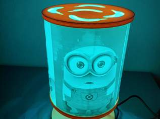 LED-Tischlampe mit Minion-Motiv, 30 €, Kindersachen-Kinderzimmer in 4850 Timelkam LED-Tischlampe mit Minion-Motiv, 30 €, Kindersachen-Kinderzimmer in 4850 Timelkam