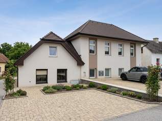 Zwei Häuser, ein Preis - großzügiger Wohnraum für bis zu drei Familien, 370000 €, Immobilien-Häuser in 2632 Gemeinde Wimpassing im Schwarzatale Zwei Häuser, ein Preis - großzügiger Wohnraum für bis zu drei Familien, 370000 €, Immobilien-Häuser in 2632 Gemeinde Wimpassing im Schwarzatale