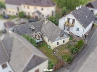 Einfamilienhaus und Nebengebäude in ruhiger Ortsrandlage mit Ausbaupotenzial, 127000 €, Immobilien-Häuser in 3613 Albrechtsberg an der Großen Krems
