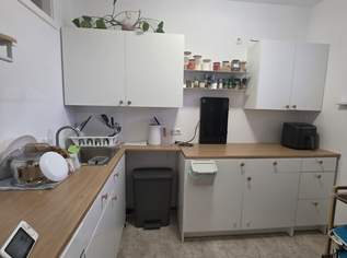 Familienfreundlich wohnen – 3-Zimmer-Wohnung mit Loggia und Lift in Linz/Bindermichl!, 866.9 €, Immobilien-Wohnungen in Oberösterreich Familienfreundlich wohnen – 3-Zimmer-Wohnung mit Loggia und Lift in Linz/Bindermichl!, 866.9 €, Immobilien-Wohnungen in Oberösterreich