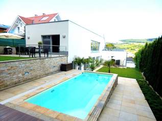 "Wohntraum" Villa mit Pool - Fernblick und direkten Zugang zum Wald, 2250000 €, Immobilien-Häuser in 3400 Kierling