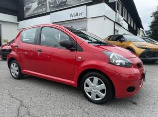 Aygo 1,0 VVT-i Young, 5980 €, Auto & Fahrrad-Autos in 6911 Lochau Aygo 1,0 VVT-i Young, 5980 €, Auto & Fahrrad-Autos in 6911 Lochau