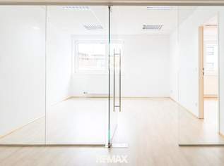 Repräsentatives Büro nahe Innenstadt – mit drei Loggien, 1304.07 €, Immobilien-Gewerbeobjekte in Oberösterreich