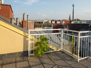 Dachgeschoßwohnung mit 2 Terrassen, privat, ohne Provision