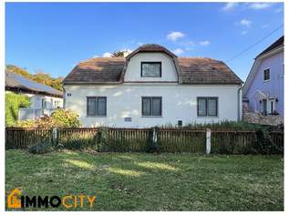 Sanierungsbedürftiges Haus im Zentrum von Oberhausen 2301, Dorfstraße 43, 449000 €, Immobilien-Grund und Boden in 2301 Oberhausen