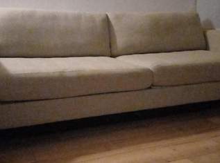 Sofa mit Bettfunktion - samt Überzugsdecken, 155 €, Haus, Bau, Garten-Möbel & Sanitär in 1100 Favoriten