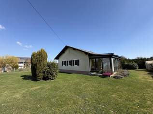 Bungalow mit großem sonnigen Grundstück, 428000 €, Immobilien-Häuser in 4232 Hagenberg im Mühlkreis