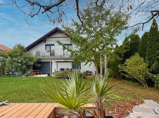 Lebensqualität pur: Großzügiges Einfamilienhaus mit traumhafter Pool-Landschaft, 1145000 €, Immobilien-Häuser in 2380 Gemeinde Perchtoldsdorf Lebensqualität pur: Großzügiges Einfamilienhaus mit traumhafter Pool-Landschaft, 1145000 €, Immobilien-Häuser in 2380 Gemeinde Perchtoldsdorf