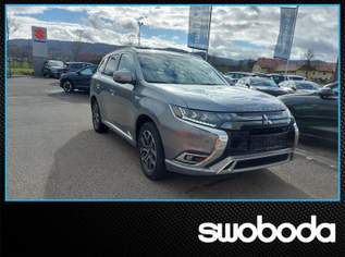 Outlander 2,4 PHEV Diamond Connect, 24900 €, Auto & Fahrrad-Autos in 4844 Regau Outlander 2,4 PHEV Diamond Connect, 24900 €, Auto & Fahrrad-Autos in 4844 Regau