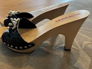 Prada Pantoffeln 36, 39 €, Kleidung & Schmuck-Damenkleidung in 8241 Dechantskirchen