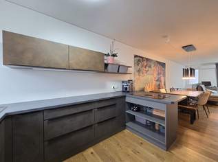 Neuwertige Eigentumswohnung mit Eigengarten sowie eine private Dachterrasse und zwei Garagenparkplätze., 383000 €, Immobilien-Wohnungen in 8076 Vasoldsberg