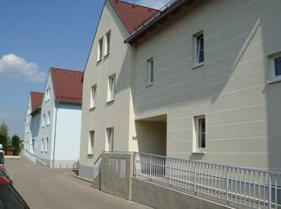 Wohnen in Retz – gemütliche Garçonnière mit Balkon, 340.18 €, Immobilien-Wohnungen in 2070 Retz