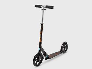 Micro Scooter schwarz