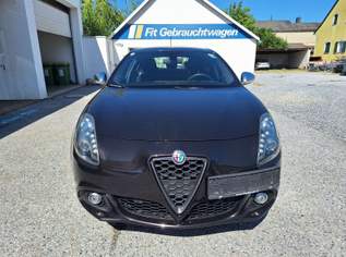 Giulietta 1,4 TB 120 Distinctive, 8490 €, Auto & Fahrrad-Autos in 8200 Gleisdorf Giulietta 1,4 TB 120 Distinctive, 8490 €, Auto & Fahrrad-Autos in 8200 Gleisdorf