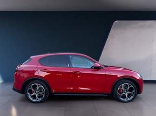 Stelvio 2,2 16V AT8 Q4 Sprint Veloce Paket mit AHK, 27890 €, Auto & Fahrrad-Autos in 8453 Sankt Johann im Saggautal