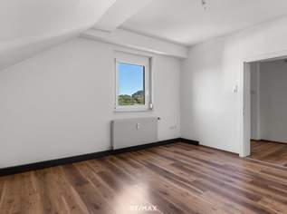Perfekt als Studenten-WG: Große 3-Zimmer-Dachgeschosswohnung in Viktring, 1370 €, Immobilien-Wohnungen in 9073 