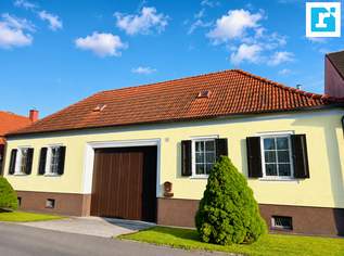 Zwei Wohneinheiten in Ruhelage – Wohnhaus mit Obstgarten, Wald und vielseitigen Nebengebäuden, 259000 €, Immobilien-Häuser in 7435 Holzschlag
