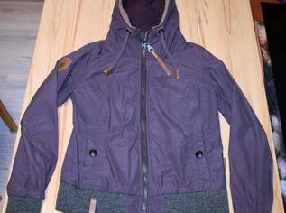 Damen Übergangsjacke violett Marke NAKETANO Größe L, 59 €, Kleidung & Schmuck-Damenkleidung in 3370 Gemeinde Ybbs an der Donau Damen Übergangsjacke violett Marke NAKETANO Größe L, 59 €, Kleidung & Schmuck-Damenkleidung in 3370 Gemeinde Ybbs an der Donau