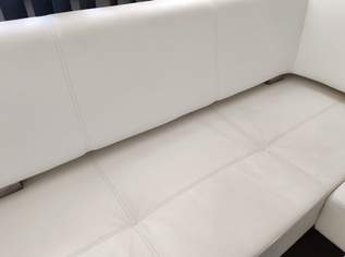Essganitur weißes Leder, 500 €, Haus, Bau, Garten-Möbel & Sanitär in 2563 Pottenstein