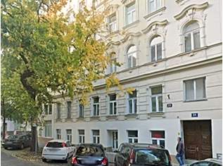 Altbauwohnung – bezugsfertig & provisionsfrei Altbauwohnung – bezugsfertig & provisionsfrei